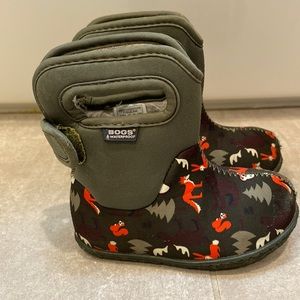 Baby Bogs snowboots